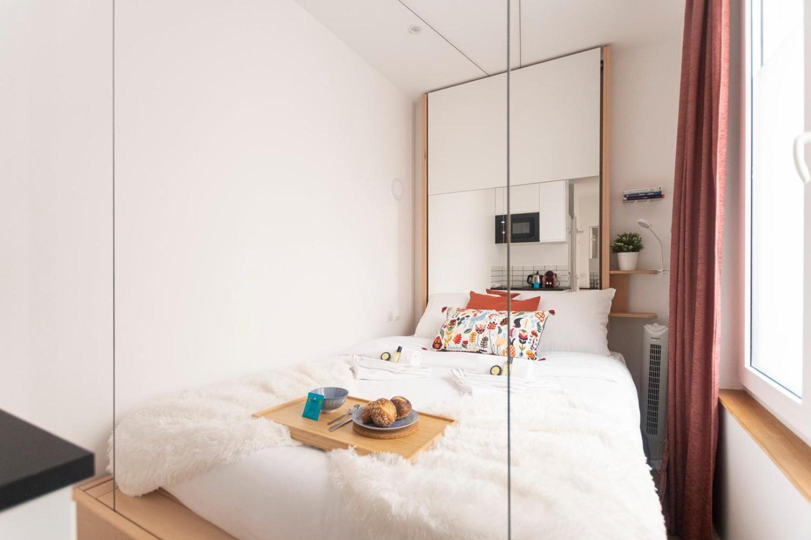 Super Central Mini Studio - 2 Pax, Murphy Bed Párizs Kültér fotó